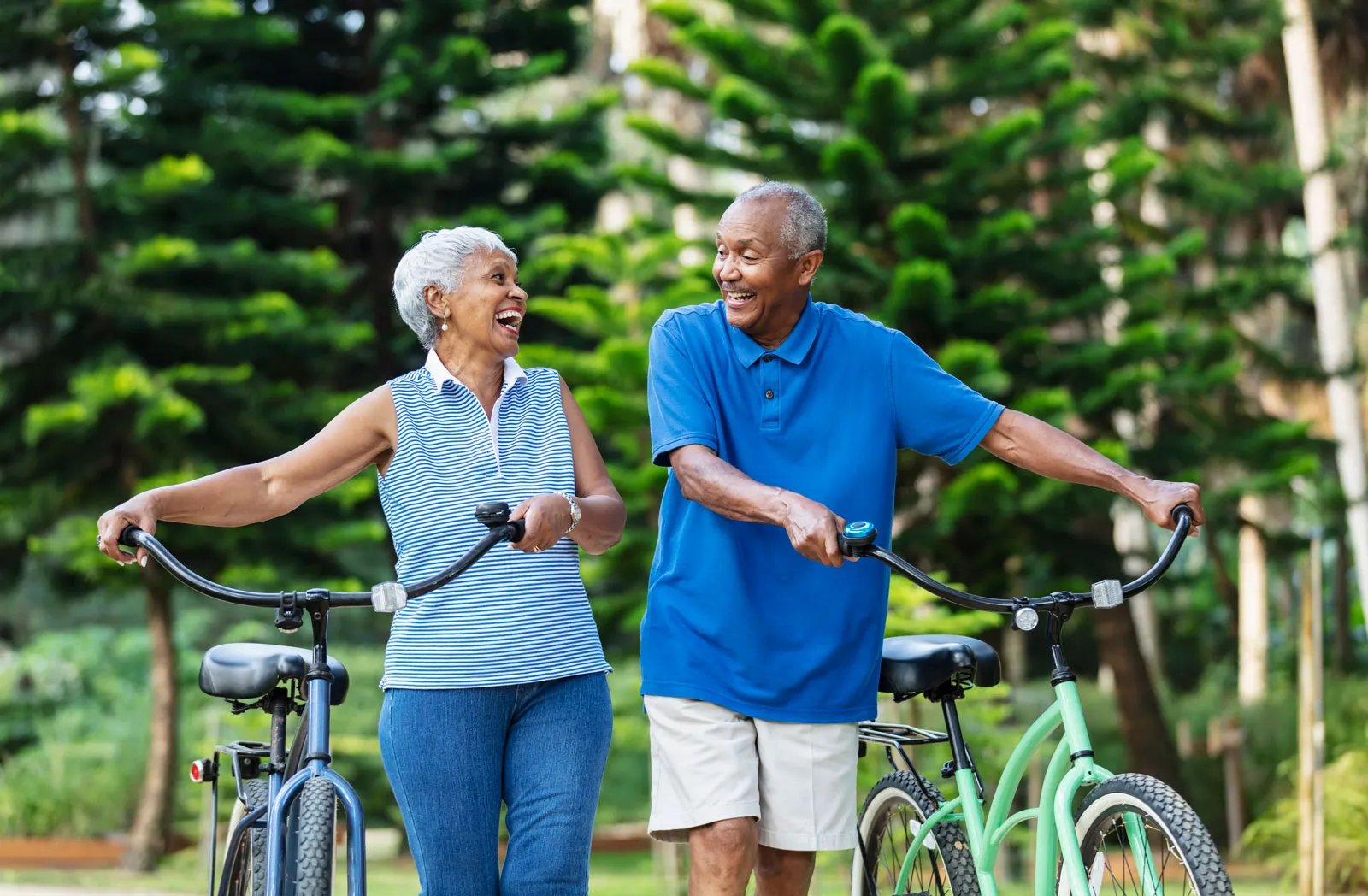 Active adults cycling near Featherwinds 55+ condominiums in Halifax MA