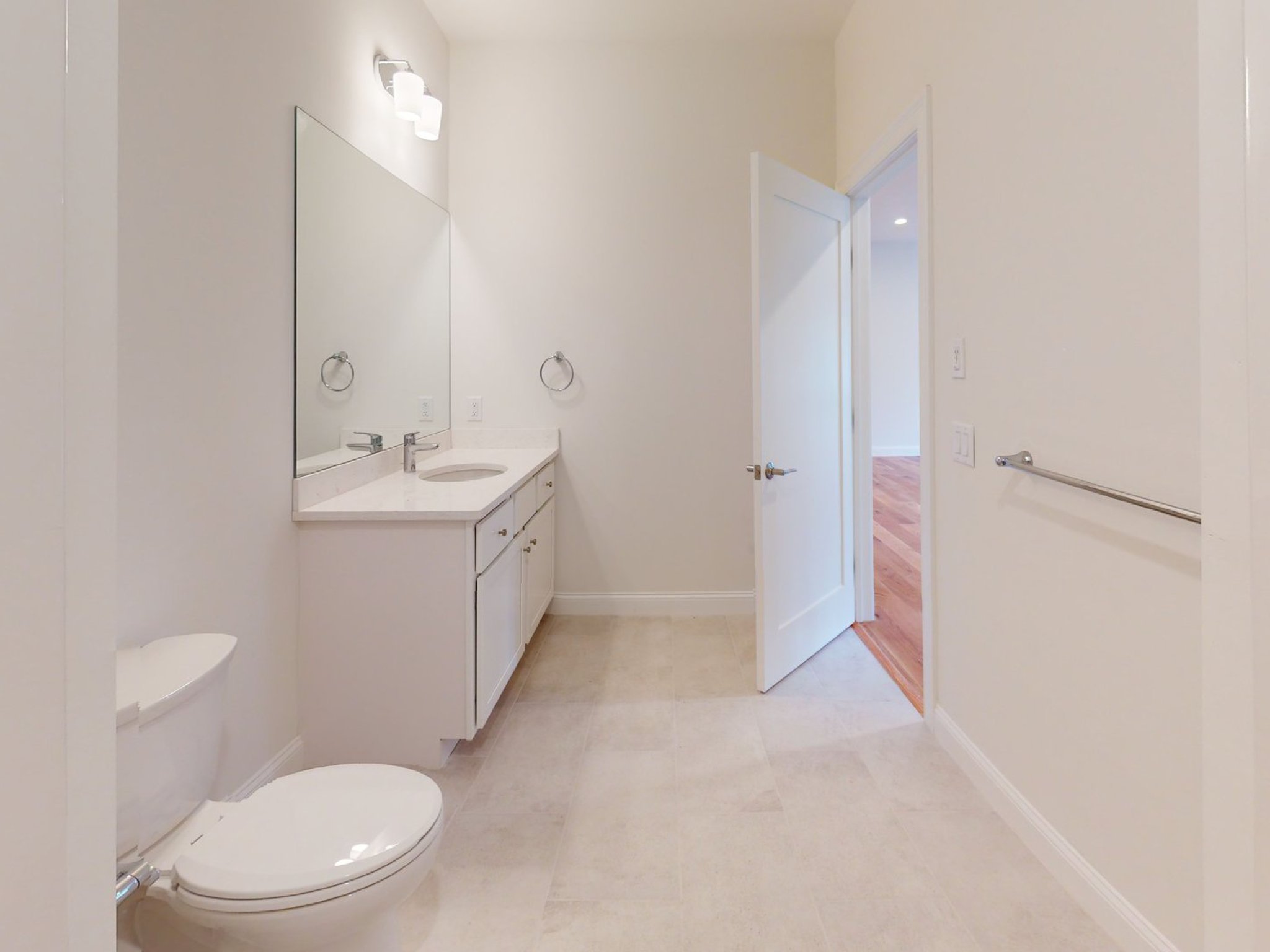 Guest bathroom in the Breeze IV at Featherwinds in Halifax MA