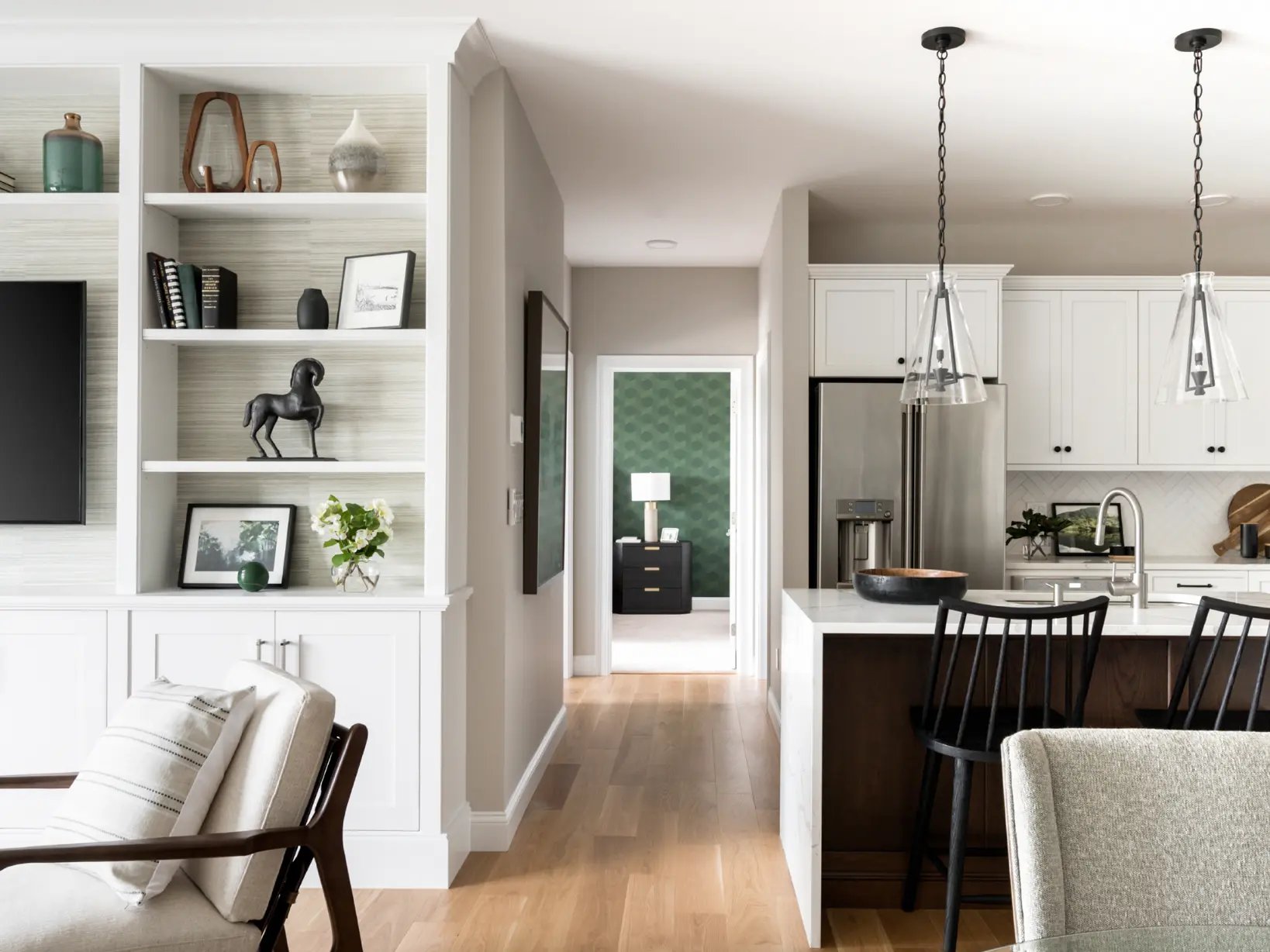 Kitchen and dining area in the Meadow at Canton at The Thorne in Canton MA