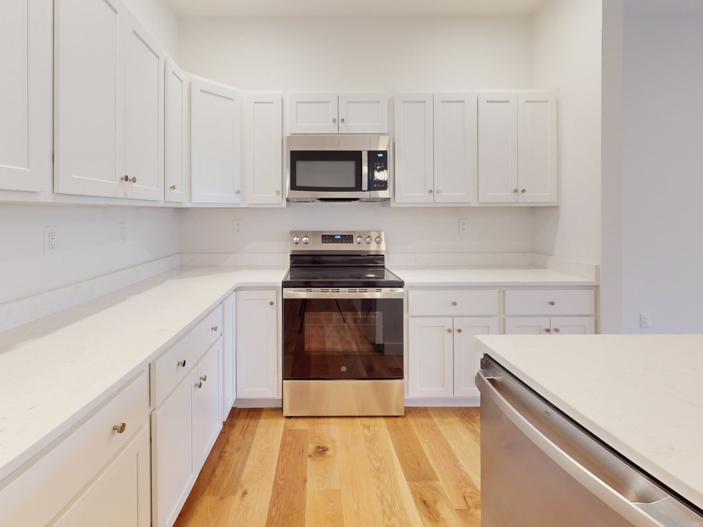 Kitchen with designer finishes in the Breeze IV at Featherwinds in Halifax MA