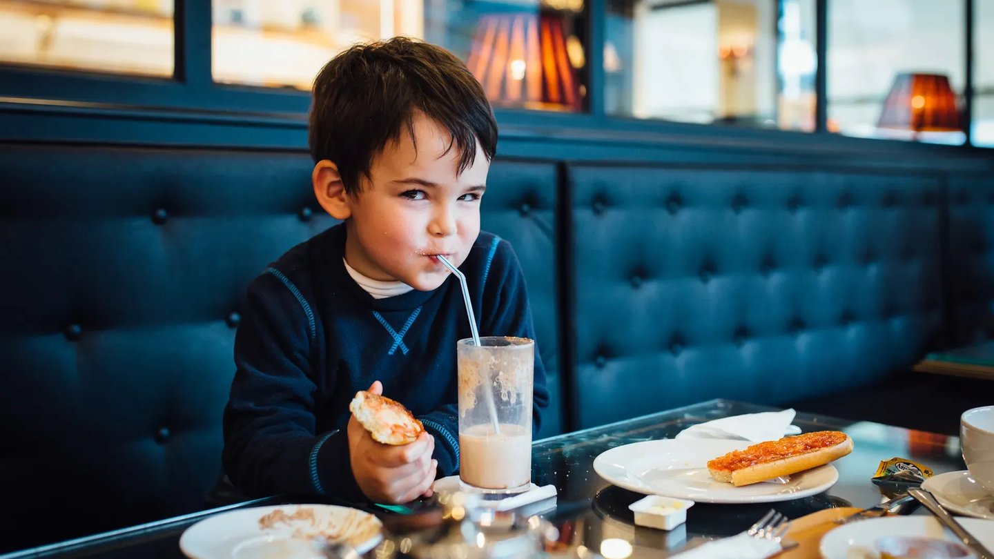 Neighborhood Shopping & Dining - Larkwood in Raynham MA